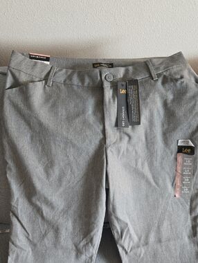Nwt Womens Lee Straight Leg Pants
